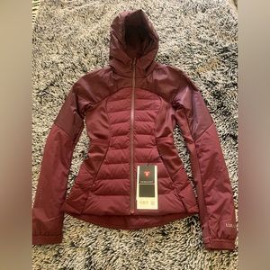 ❤️ Lululemon down for it all jacket